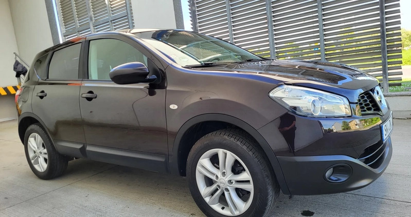 Nissan Qashqai cena 39000 przebieg: 194569, rok produkcji 2013 z Gostyń małe 562